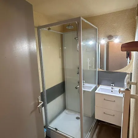 Cosy Au Centre, Acces Aux Pistes, Balcon Sud, Wifi, Parking A Proximite - Fr-1-814-70 * Super Besse
