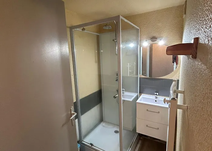 Cosy Au Centre, Accès Aux Pistes, Balcon Sud, Wifi, Parking à Proximité - Fr-1-814-70 * Super-Besse