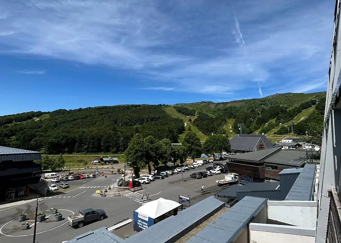 Cosy Au Centre, Accès Aux Pistes, Balcon Sud, Wifi, Parking à Proximité - Fr-1-814-70